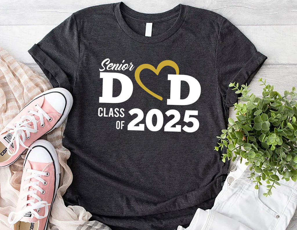 Proud Mom Dad Class of 2025 Graduate Personalized Shirt