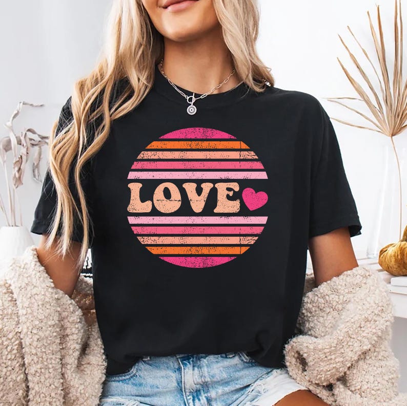 Valentine's Day Love Short Sleeve T-Shirt, Heart Graphic Shirt