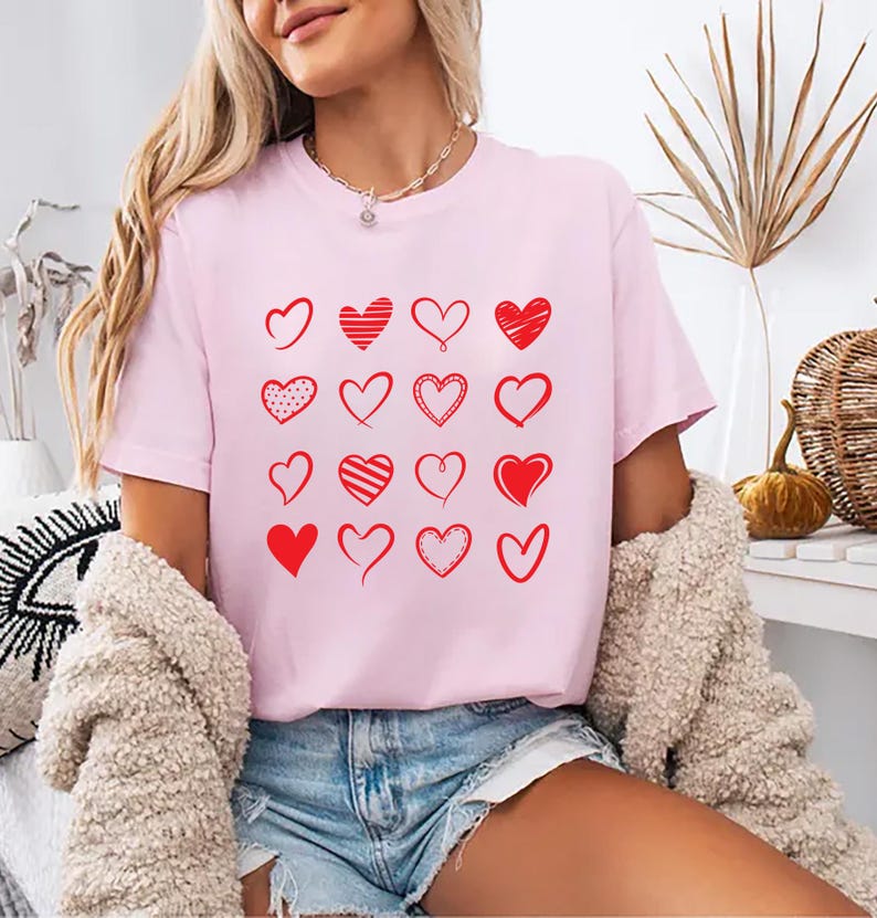 Happy Valentine's Day Love Short Sleeve T-Shirt, Love Heart Graphic Shirt