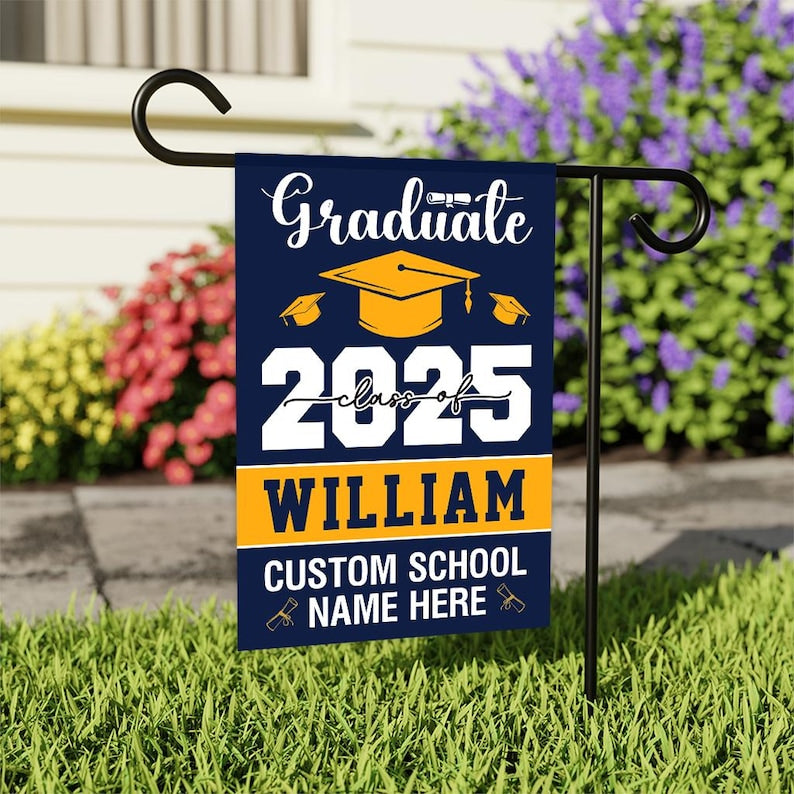 Personalized Graduation Garden Flag, Double Sided, Custom Name & School, Outdoor Graduation Decoration 2025 Yard Sign, Class of 2025 Flag