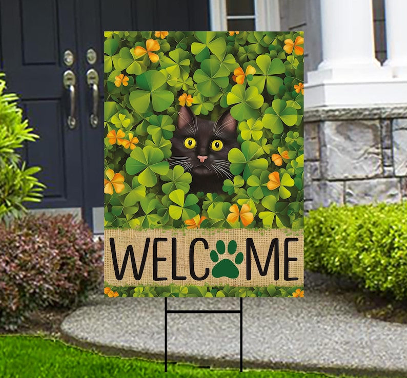 St Patrick's Day Yard Sign - Coroplast Irish Shamrock Yard Decorations, Black Cat Welcome Shamrocks Holiday Yard Sign with Metal H-Stake